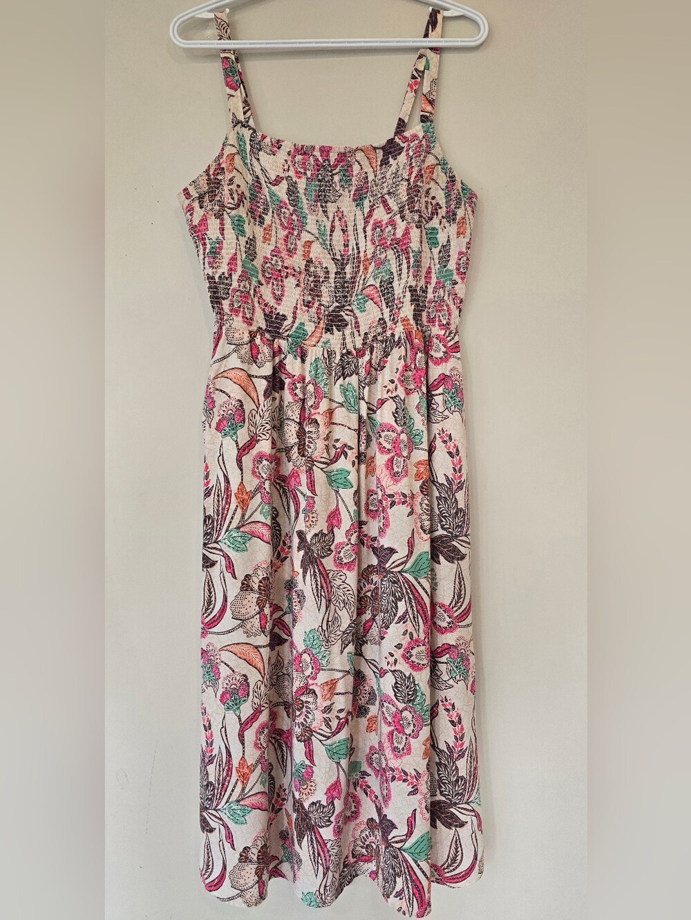 Old Navy Cami Floral Midi Dress With Hip Pockets. Ladies Large.